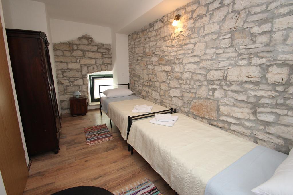 Holiday Home Vinkovic Poreč Eksteriør bilde