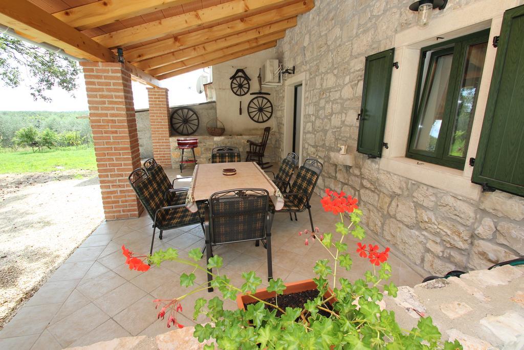 Holiday Home Vinkovic Poreč Eksteriør bilde