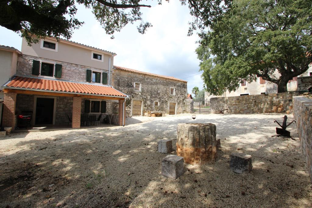 Holiday Home Vinkovic Poreč Eksteriør bilde